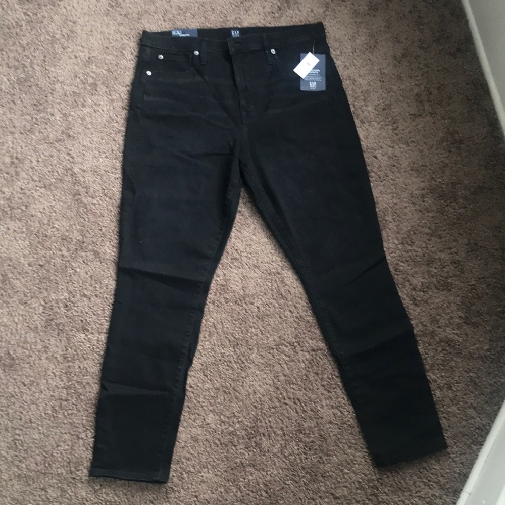 Black skinny jeans